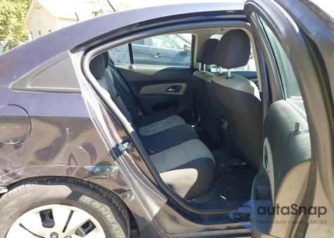 2014 Chevrolet Cruze Ls Auto из США, поврежденный, VIN 1G1PA5SG7E7481049